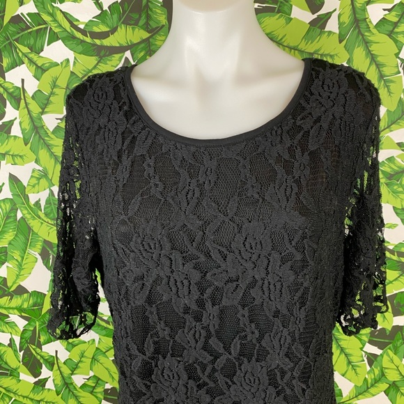 5 for $25 Rose Diamond Black Lace Bodysuit - Picture 4 of 6